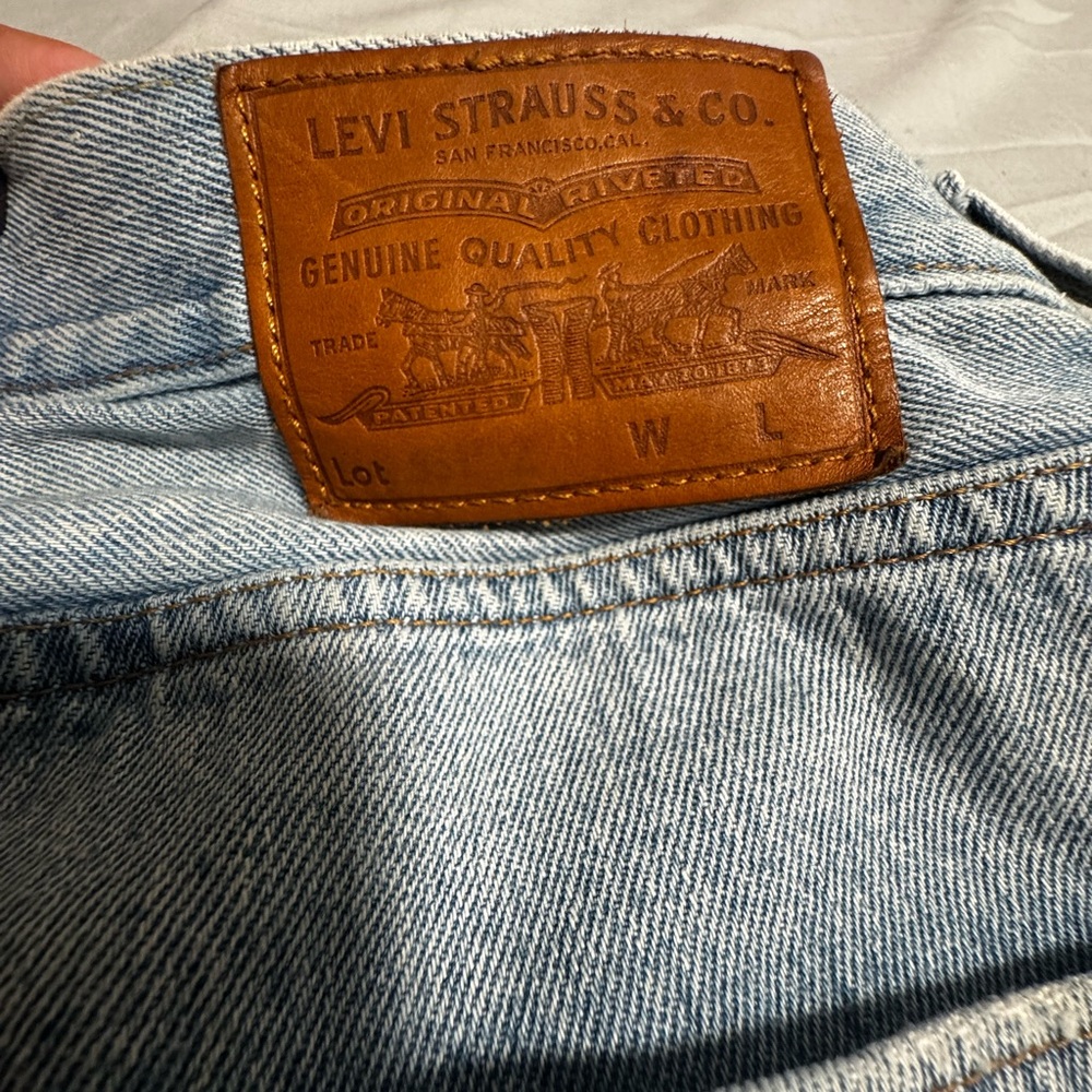 Levi's Light Blue Men's Straight Jeans - Picture 5 of 12